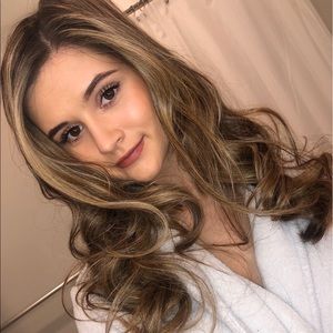 Meet your Posher, Chloe